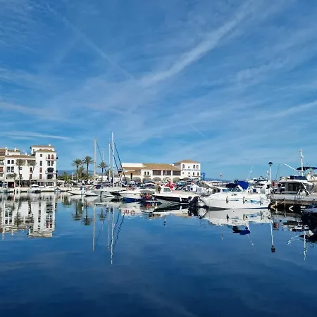 Apartamento Monte Duquesa Courtyard Close To Port, Beach, Golf