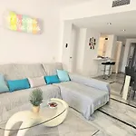 Monte Duquesa Courtyard Close To Port, Beach, Golf 马尼尔瓦
