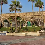Monte Duquesa Courtyard Close To Port, Beach, Golf